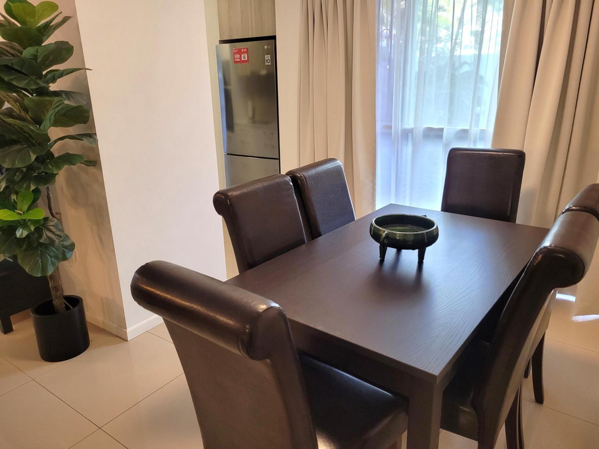 Surfers Chalet Gold Coast Bilik gambar