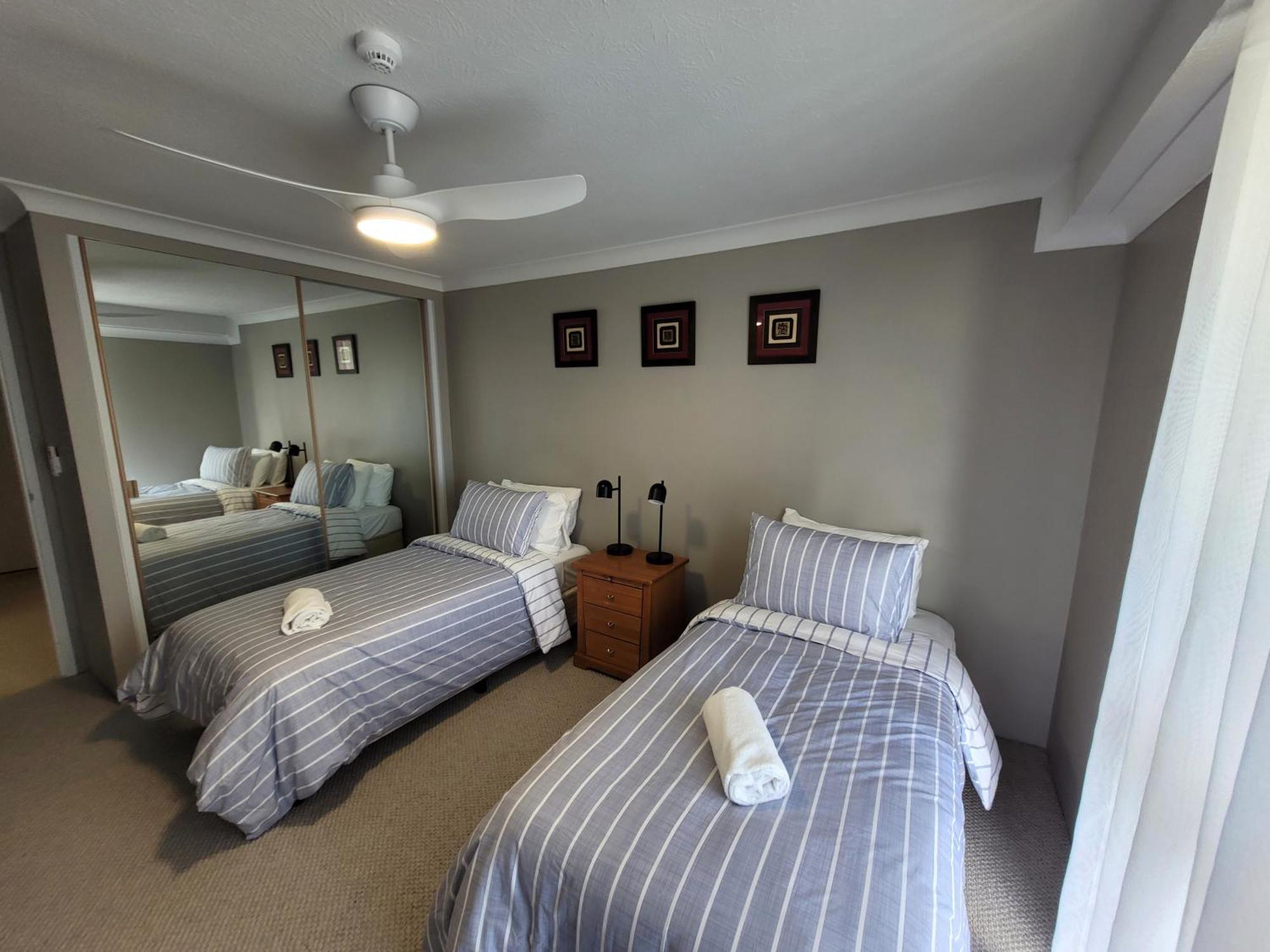 Surfers Chalet Gold Coast Bilik gambar